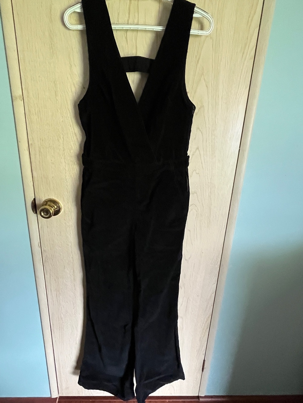 Free People Until Sunrise Black Velvet Flare Leg Jumpsuit Sz 2 - Picture 3 of 16